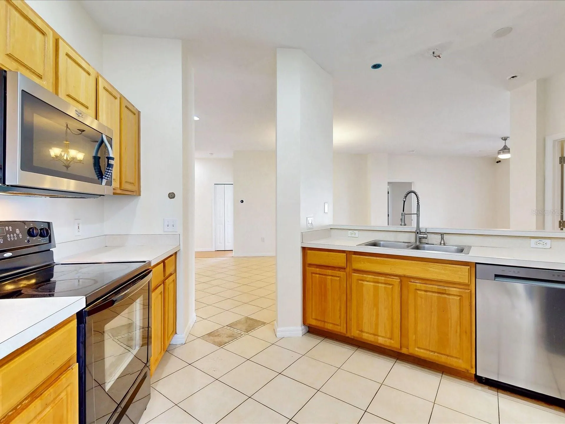226 Magical Way Kissimmee FL 34744