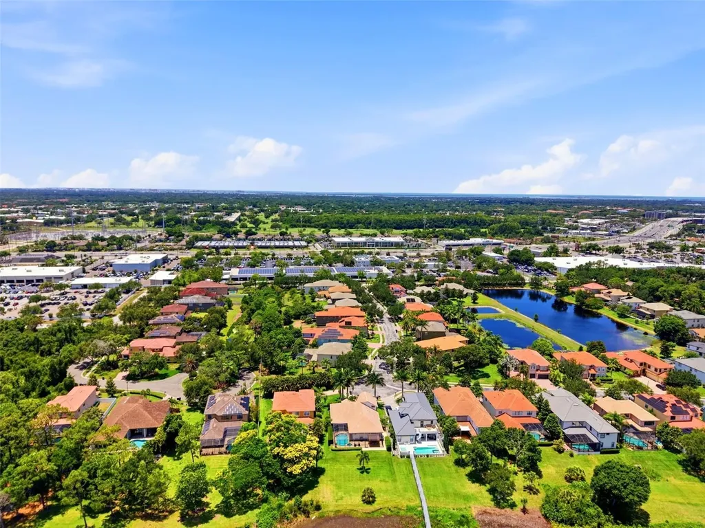 2691 Lakebreeze Lane S Clearwater FL 33759