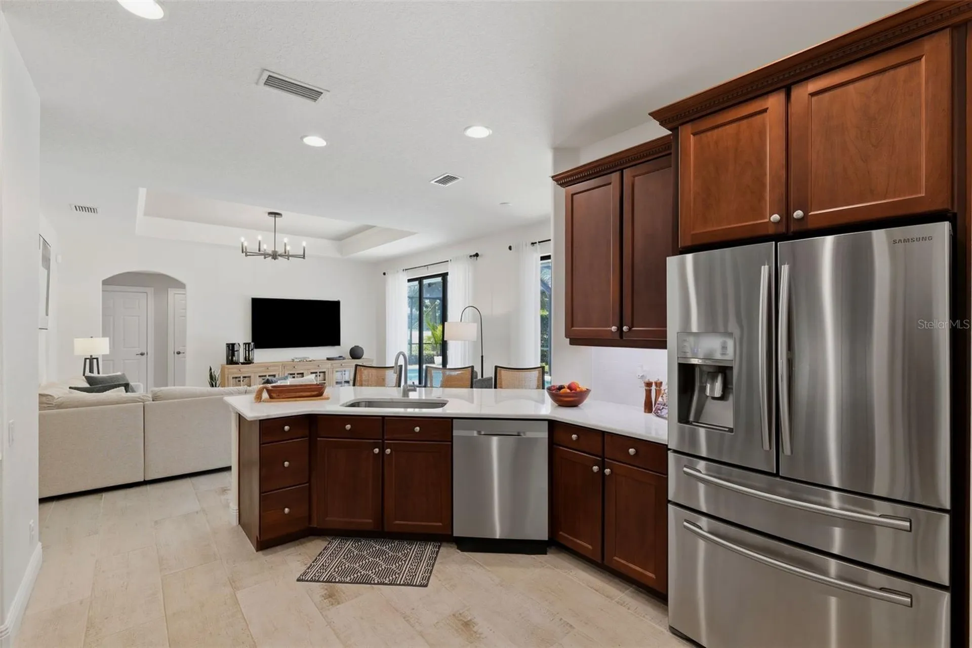 2691 Lakebreeze Lane S Clearwater FL 33759