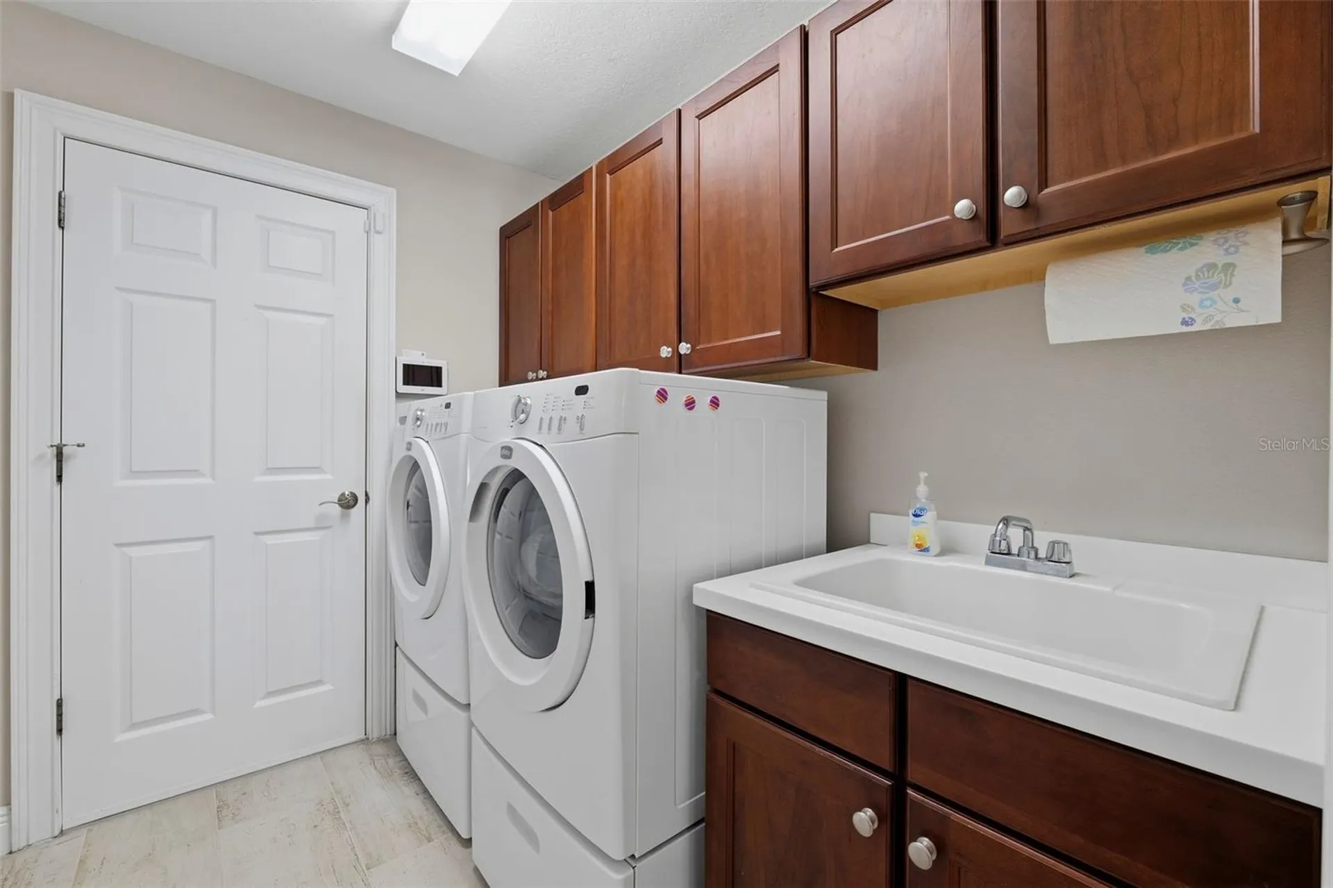2691 Lakebreeze Lane S Clearwater FL 33759