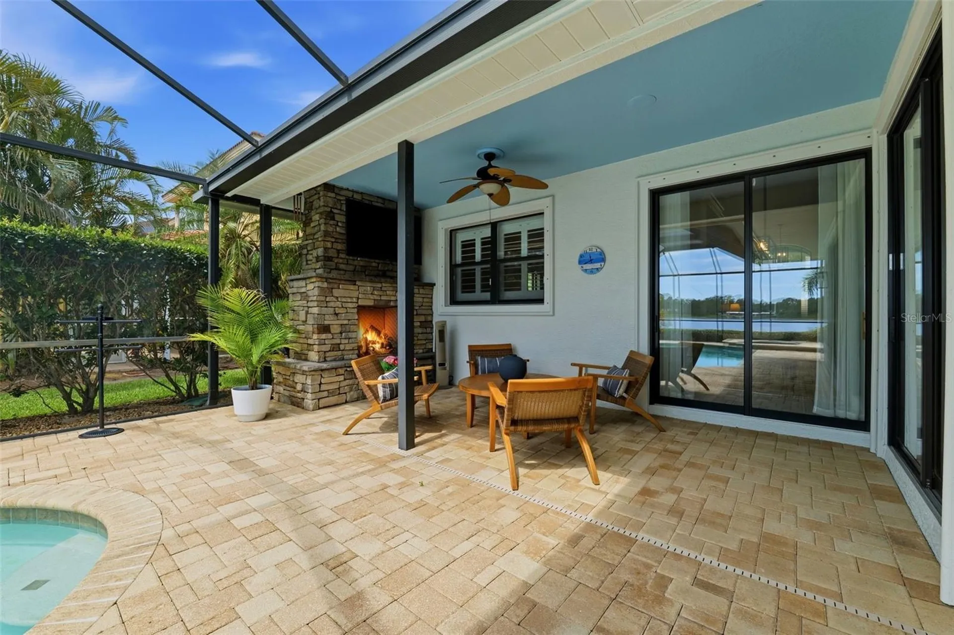 2691 Lakebreeze Lane S Clearwater FL 33759