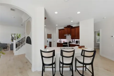2691 Lakebreeze Lane S Clearwater FL 33759