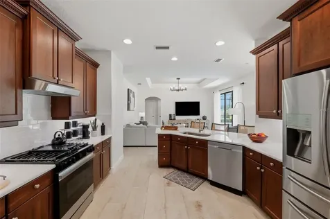 2691 Lakebreeze Lane S Clearwater FL 33759