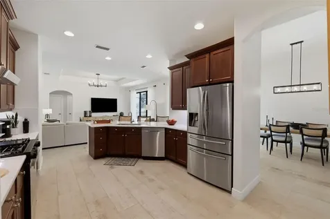 2691 Lakebreeze Lane S Clearwater FL 33759