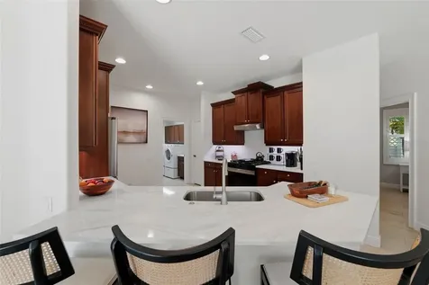 2691 Lakebreeze Lane S Clearwater FL 33759