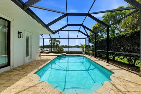 2691 Lakebreeze Lane S Clearwater FL 33759