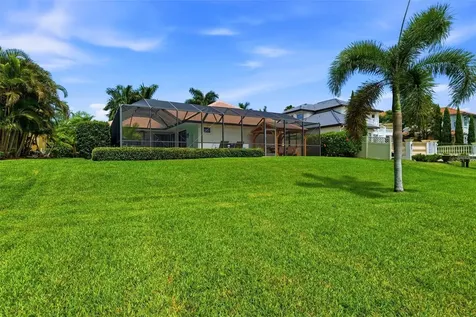 2691 Lakebreeze Lane S Clearwater FL 33759
