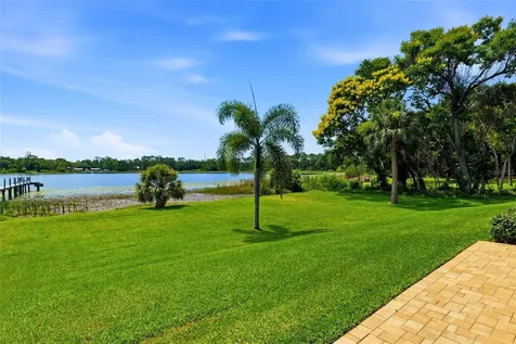 2691 Lakebreeze Lane S Clearwater FL 33759