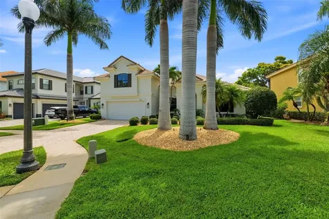 2691 Lakebreeze Lane S Clearwater FL 33759