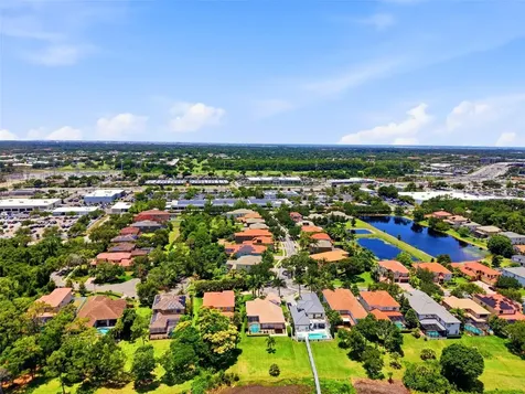 2691 Lakebreeze Lane S Clearwater FL 33759
