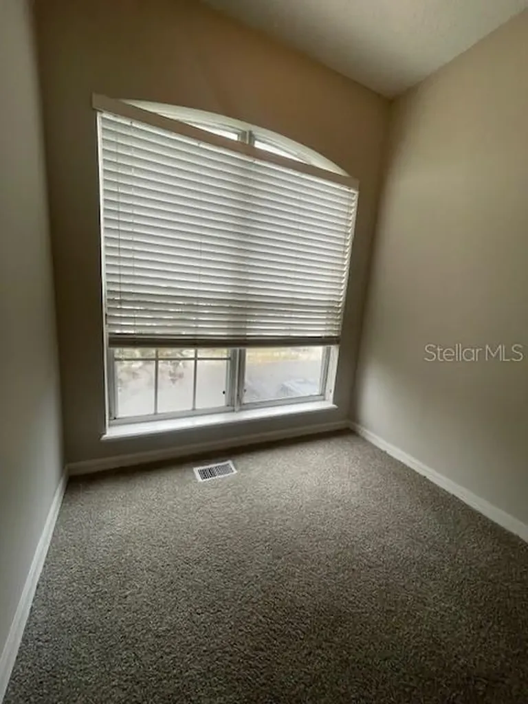 4617 Ashburn Square Drive Tampa FL 33610