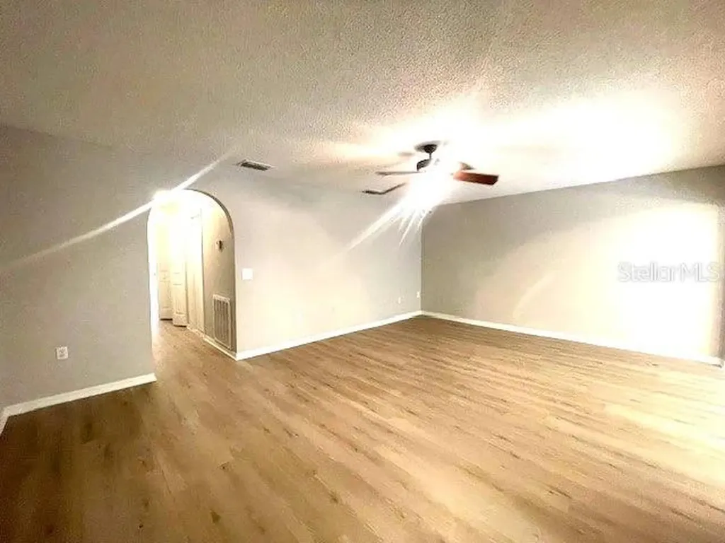 4617 Ashburn Square Drive Tampa FL 33610