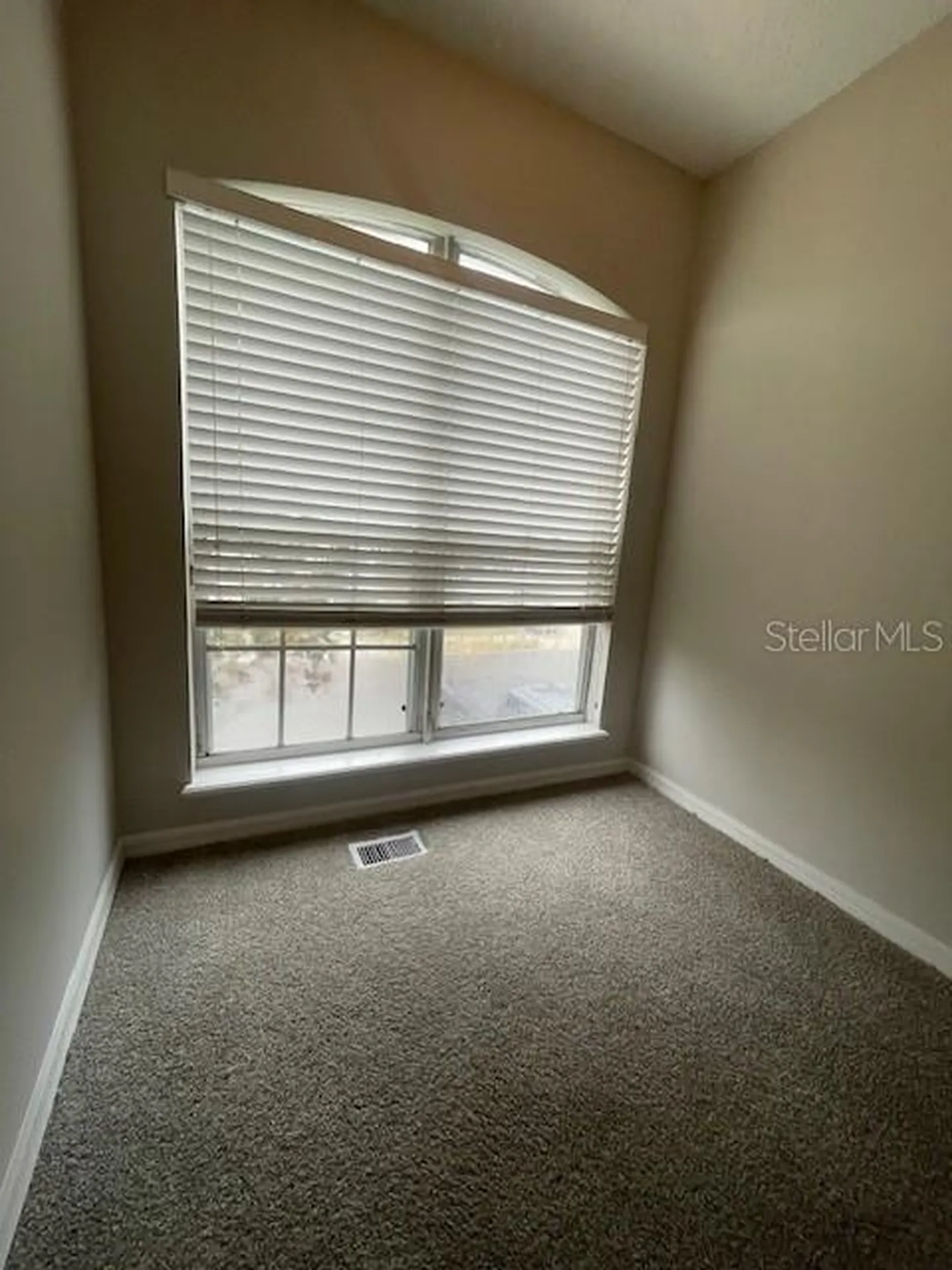 4617 Ashburn Square Drive Tampa FL 33610