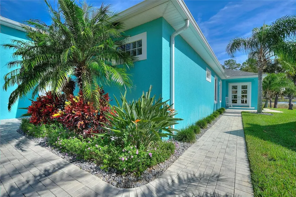 381 Nolane Lane Polk City FL 33868
