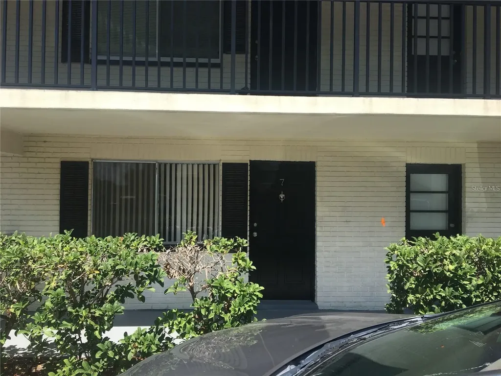 2 N Fernwood Avenue Clearwater FL 33765