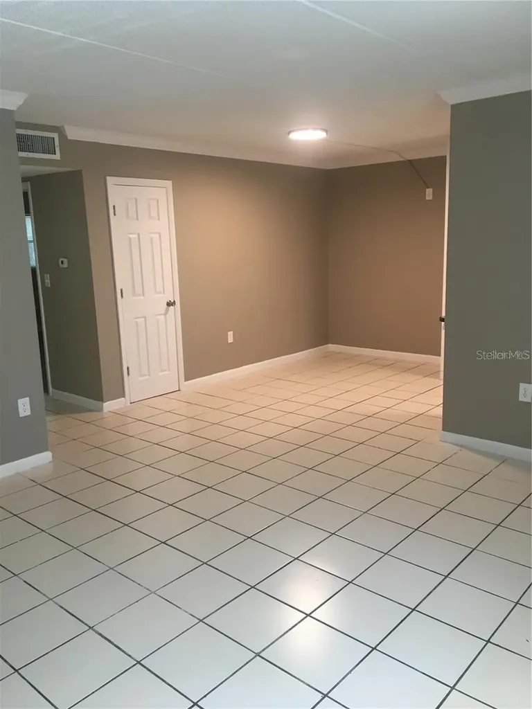 2 N Fernwood Avenue Clearwater FL 33765