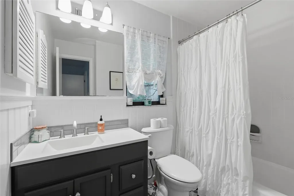 2267 SW 43rd Place Gainesville FL 32608
