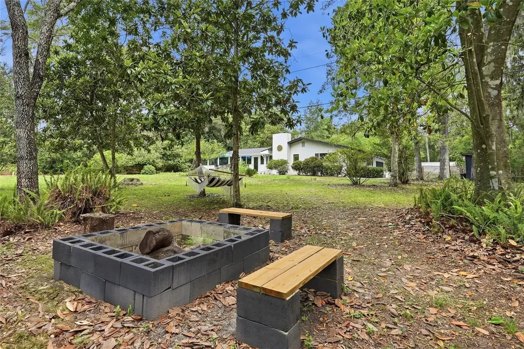 2267 SW 43rd Place Gainesville FL 32608