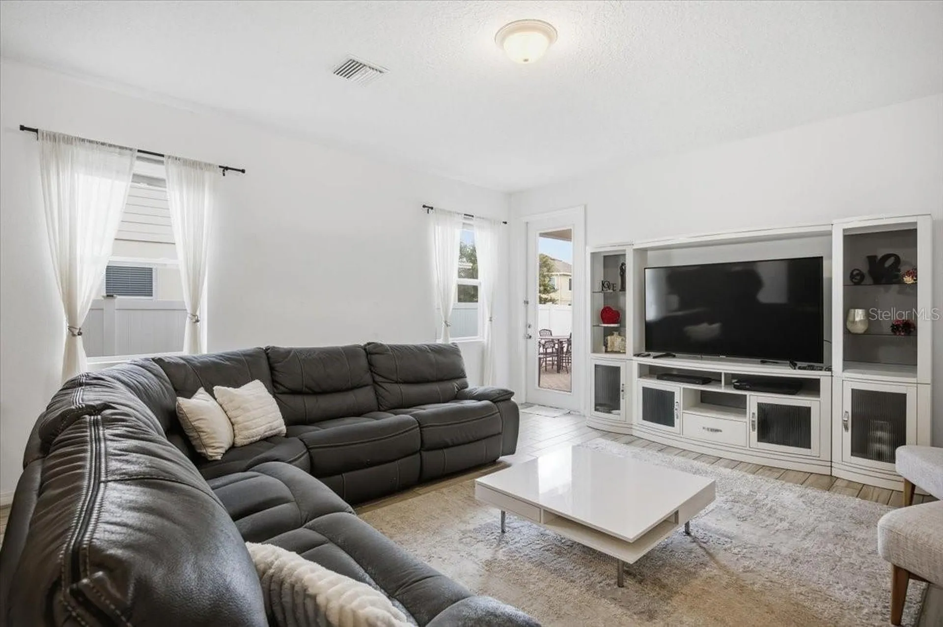 6323 Hamlin Reserve Boulevard Winter Garden FL 34787