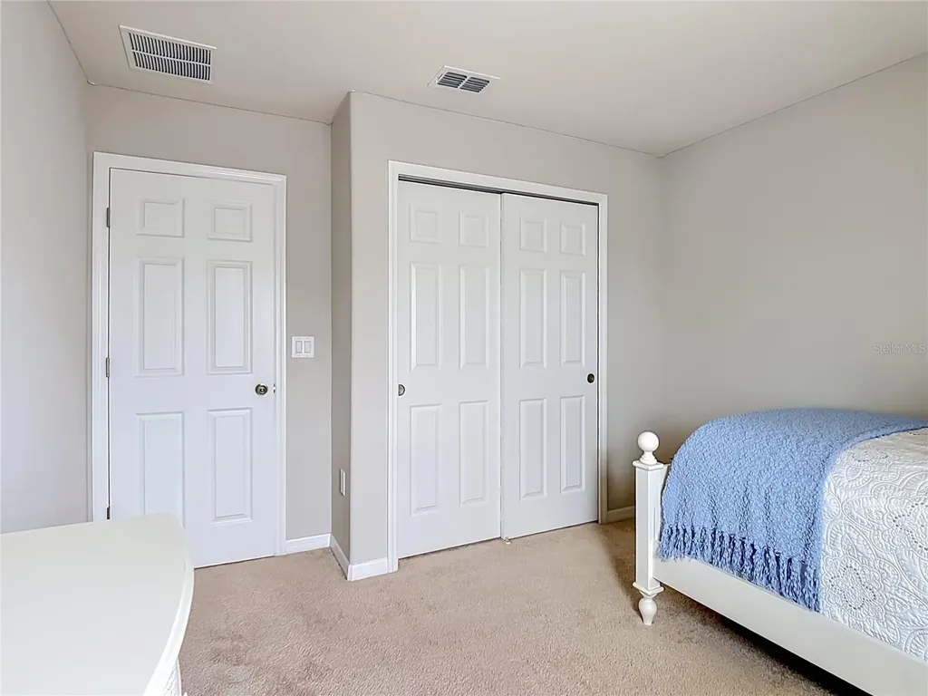 2520 Nouveau Way Kissimmee FL 34741