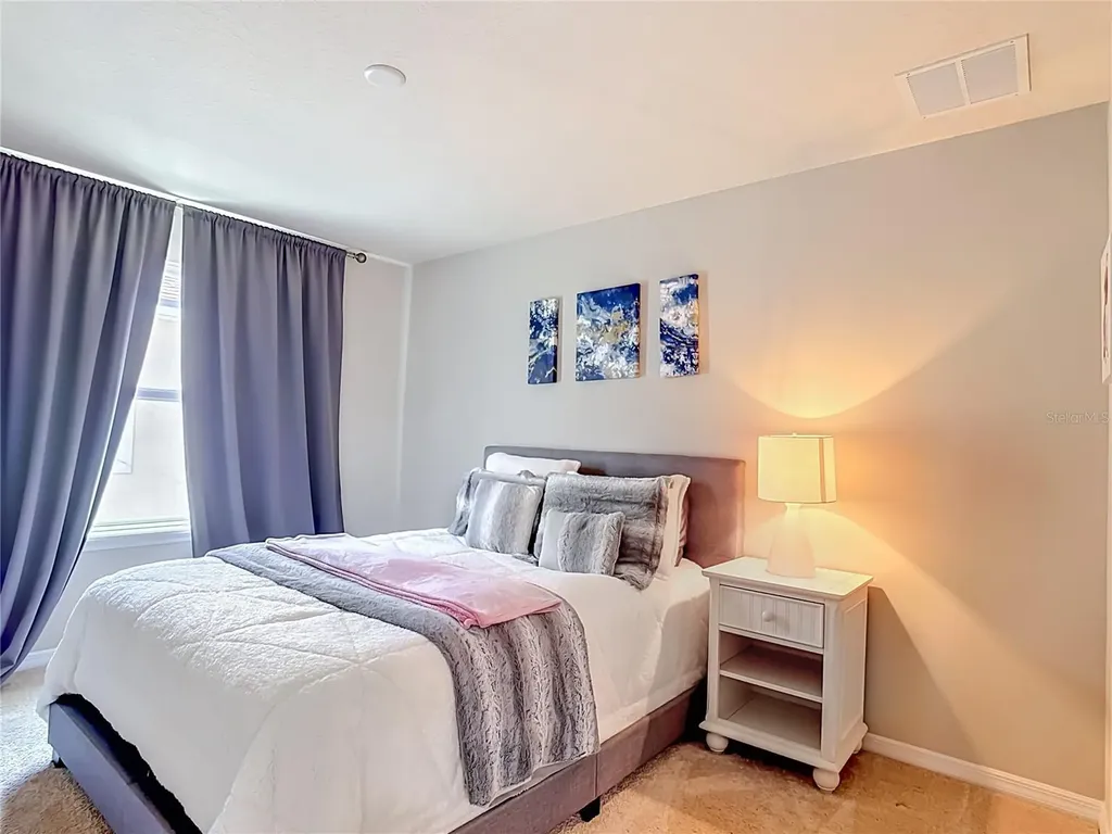 2520 Nouveau Way Kissimmee FL 34741