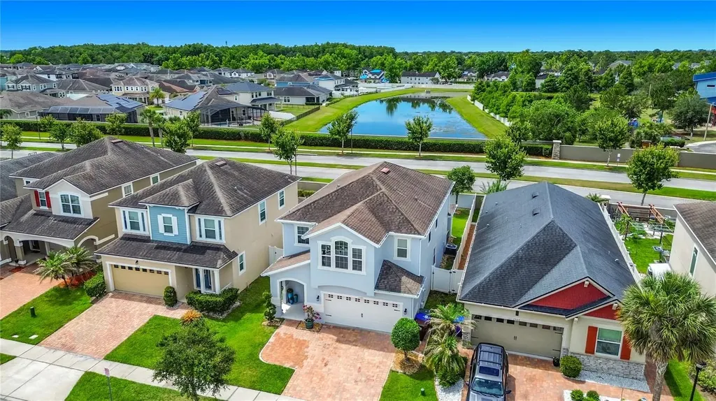 2520 Nouveau Way Kissimmee FL 34741