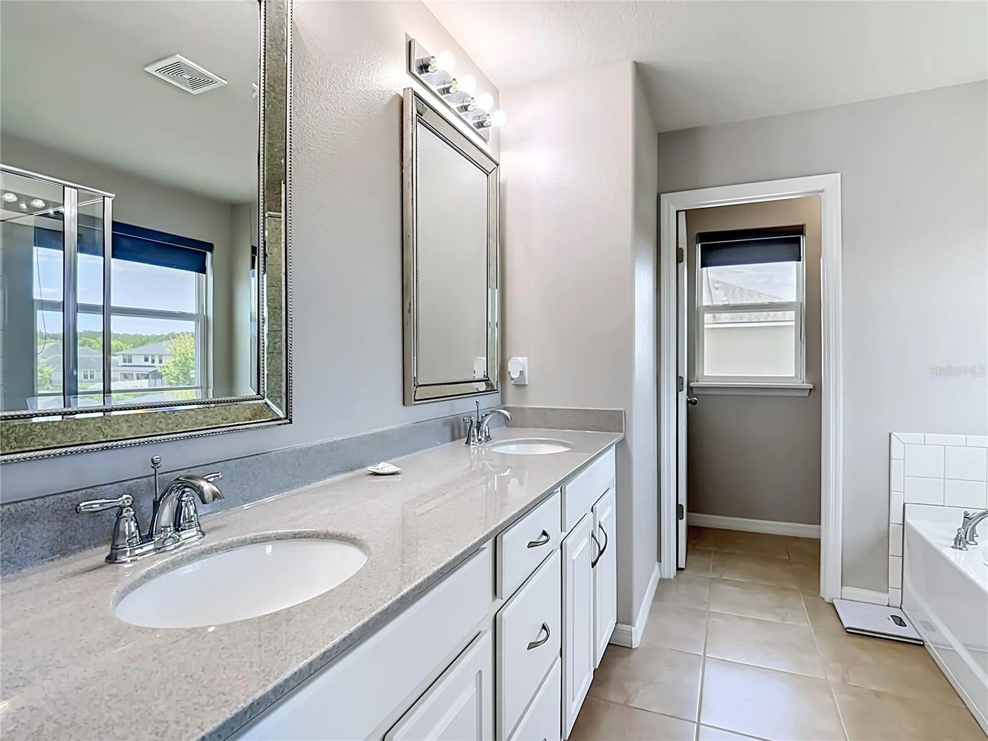 2520 Nouveau Way Kissimmee FL 34741