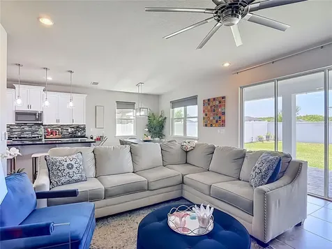 2520 Nouveau Way Kissimmee FL 34741