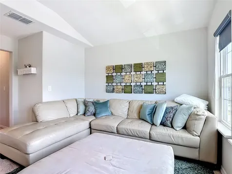 2520 Nouveau Way Kissimmee FL 34741