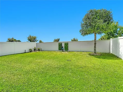 2520 Nouveau Way Kissimmee FL 34741