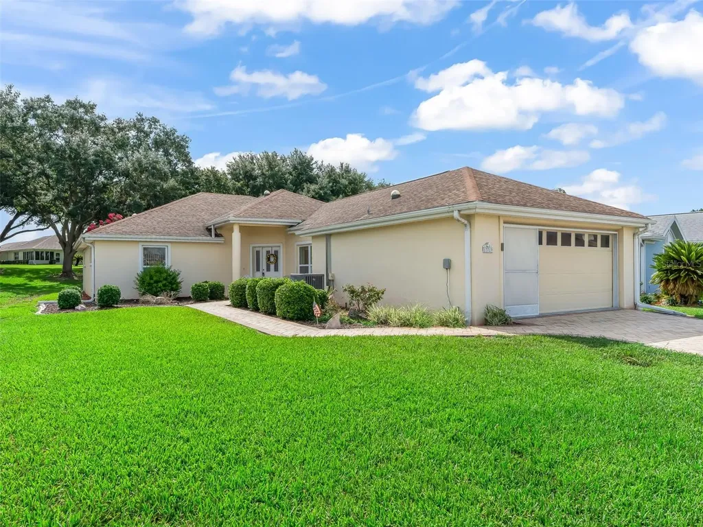 17719 SE 114th Court Summerfield FL 34491