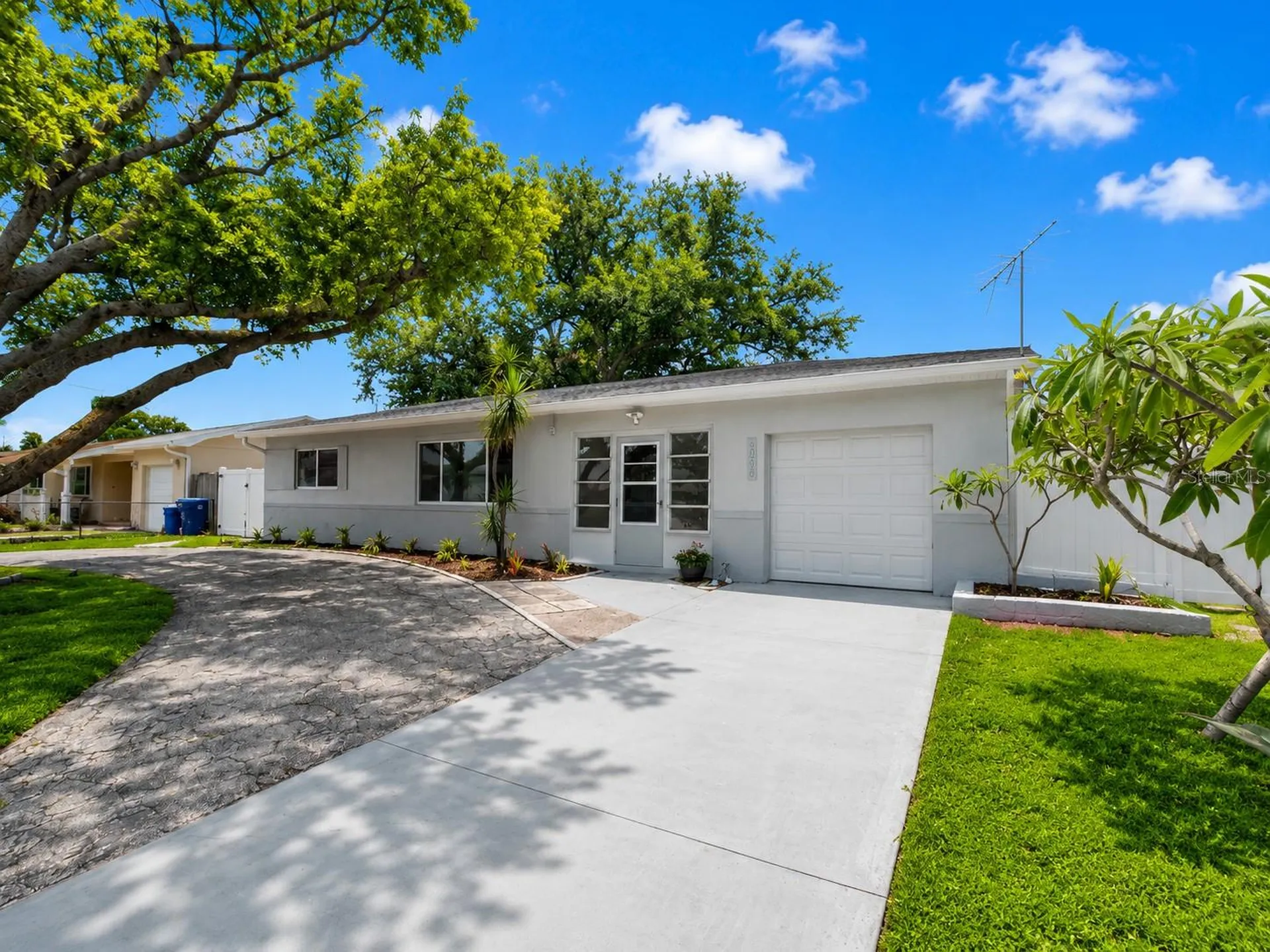 6000 42nd Avenue N St Petersburg FL 33709