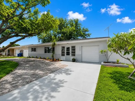 6000 42nd Avenue N St Petersburg FL 33709