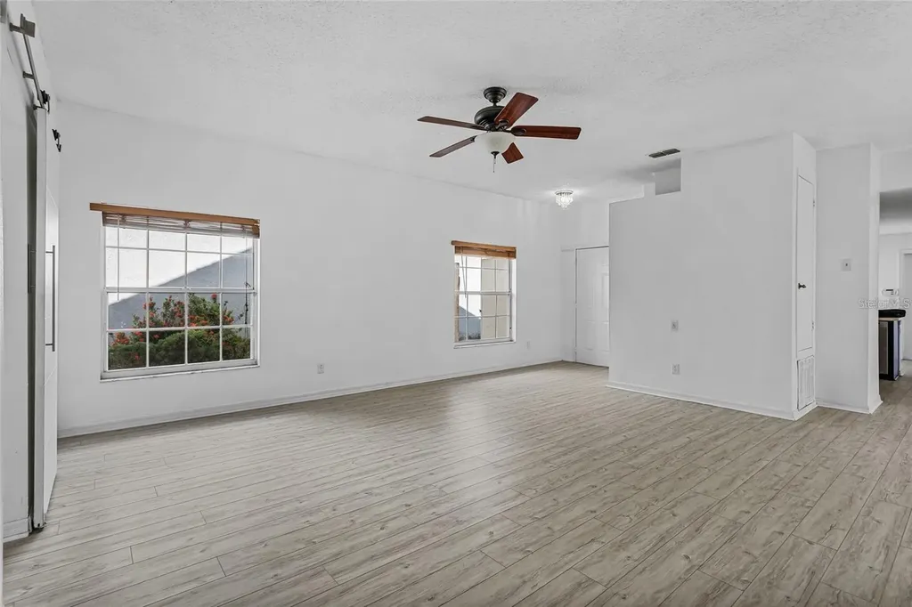 5673 Parkview Lake Drive Orlando FL 32821