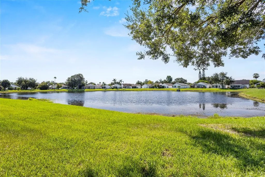 5673 Parkview Lake Drive Orlando FL 32821