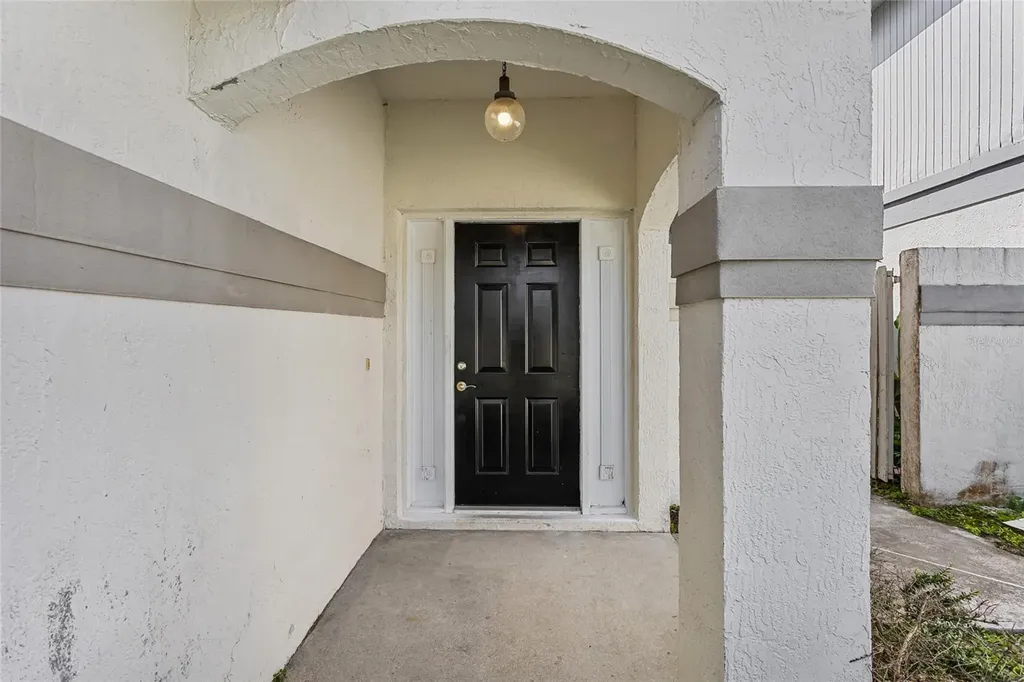 5673 Parkview Lake Drive Orlando FL 32821