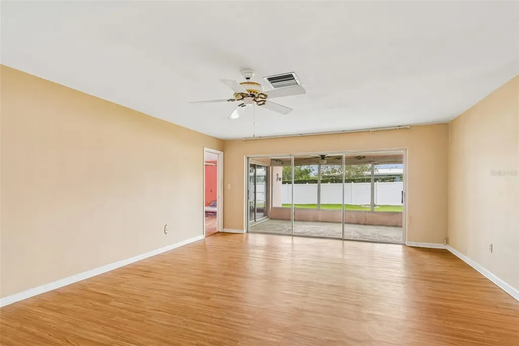 14363 Neptune Road Seminole FL 33776