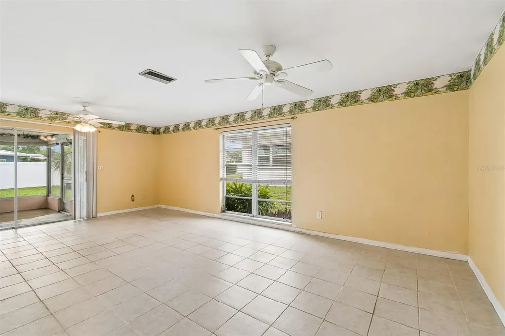 14363 Neptune Road Seminole FL 33776