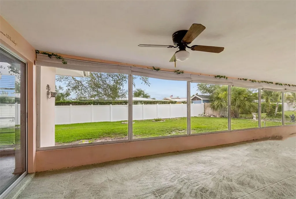 14363 Neptune Road Seminole FL 33776