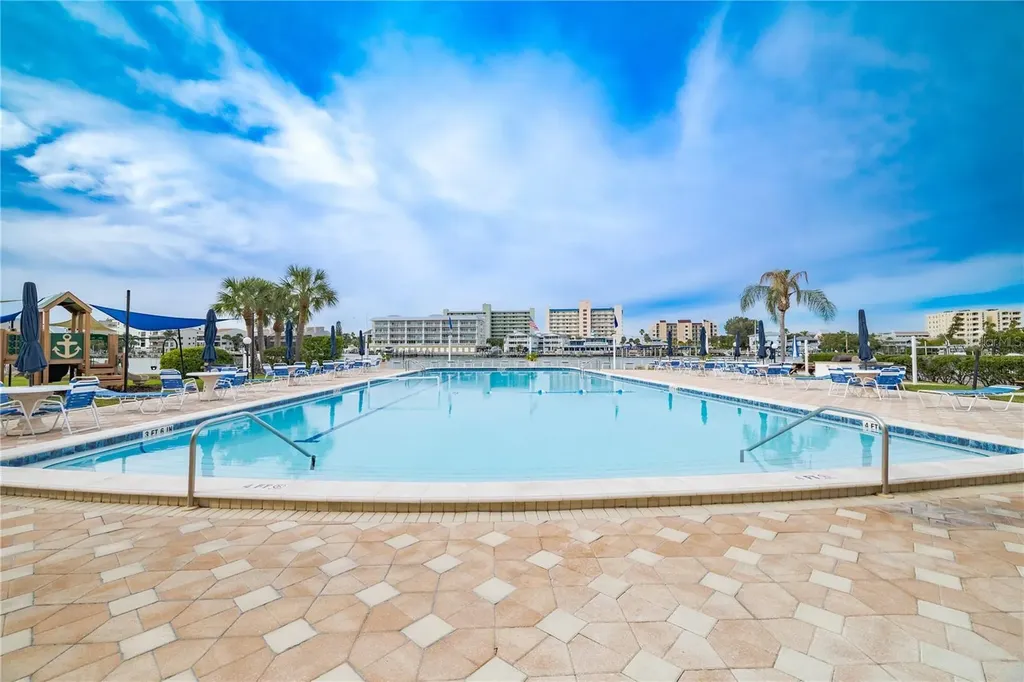 14363 Neptune Road Seminole FL 33776