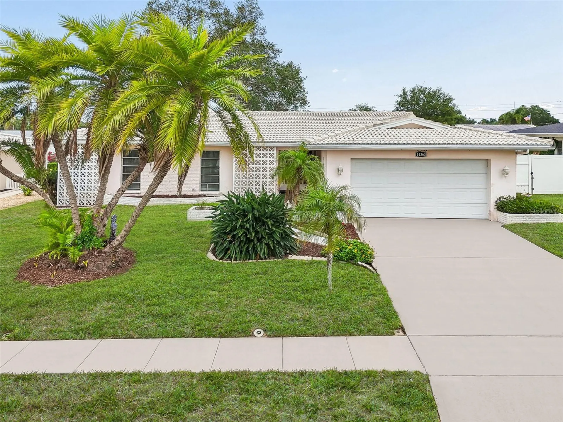 14363 Neptune Road Seminole FL 33776