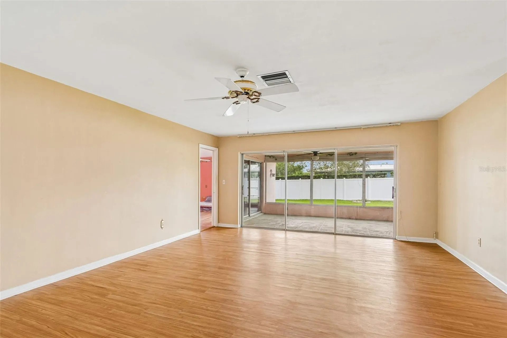 14363 Neptune Road Seminole FL 33776