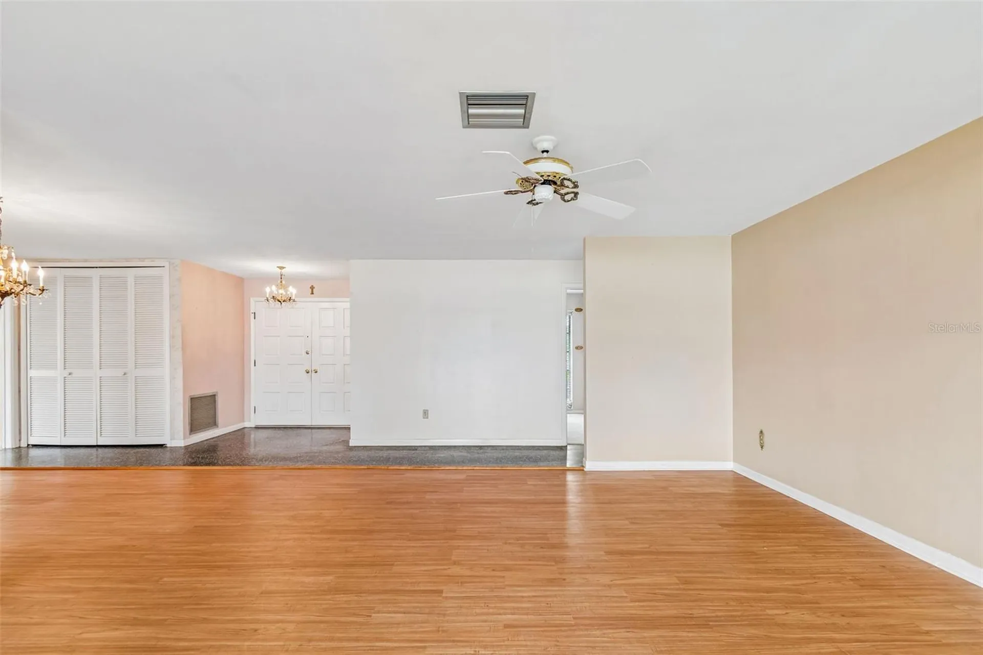 14363 Neptune Road Seminole FL 33776