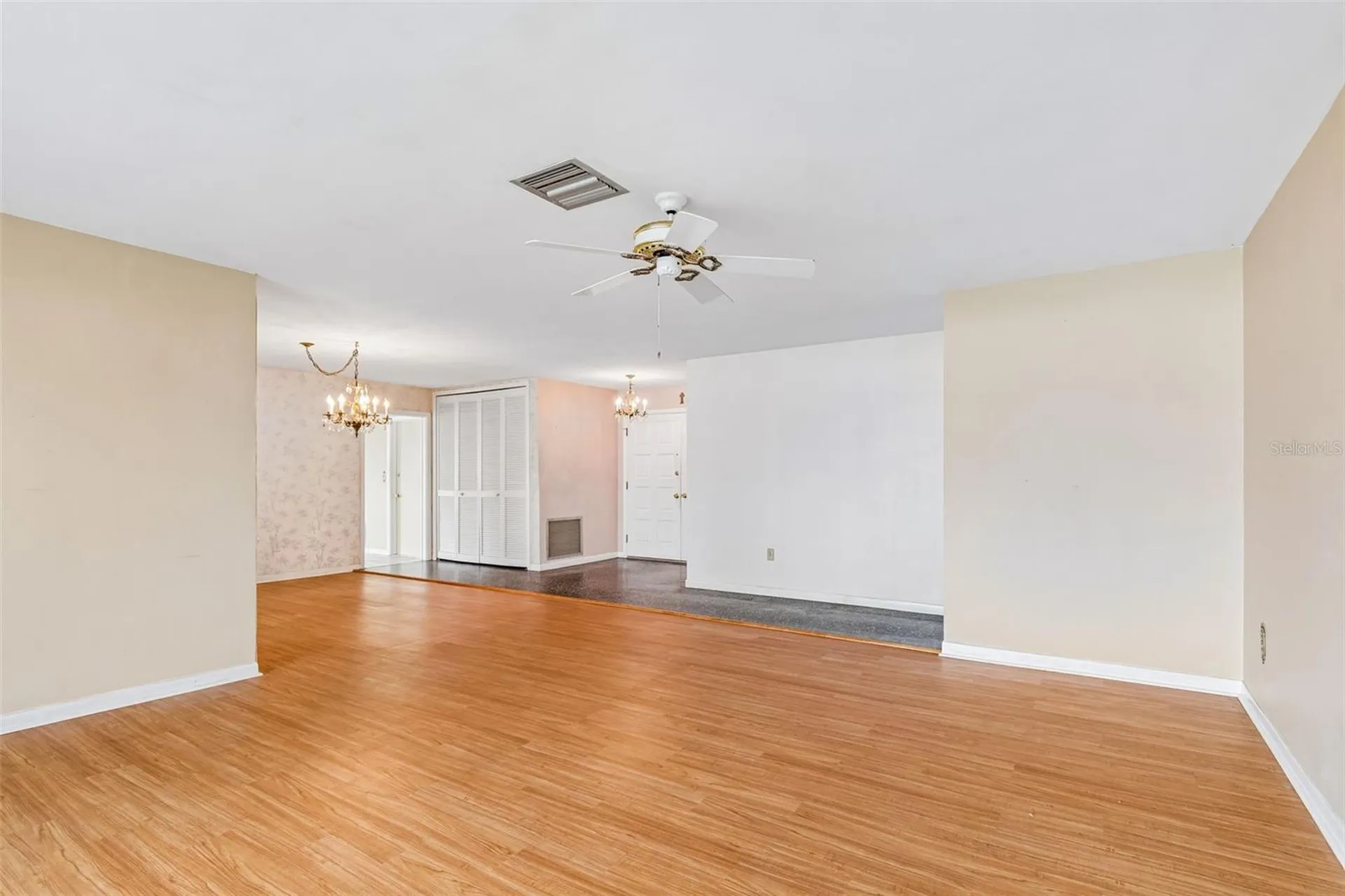 14363 Neptune Road Seminole FL 33776