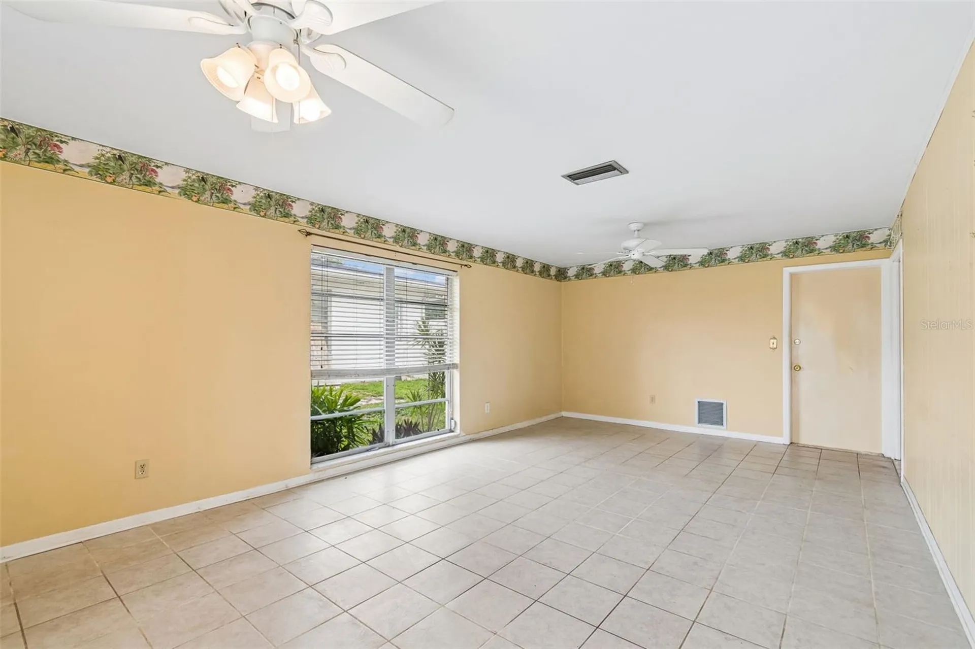 14363 Neptune Road Seminole FL 33776
