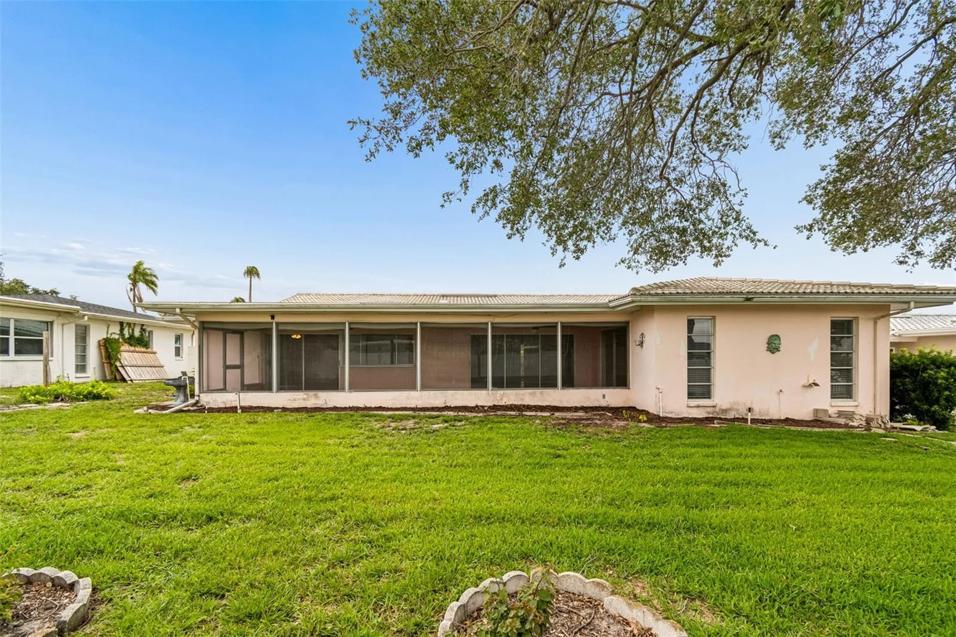 14363 Neptune Road Seminole FL 33776
