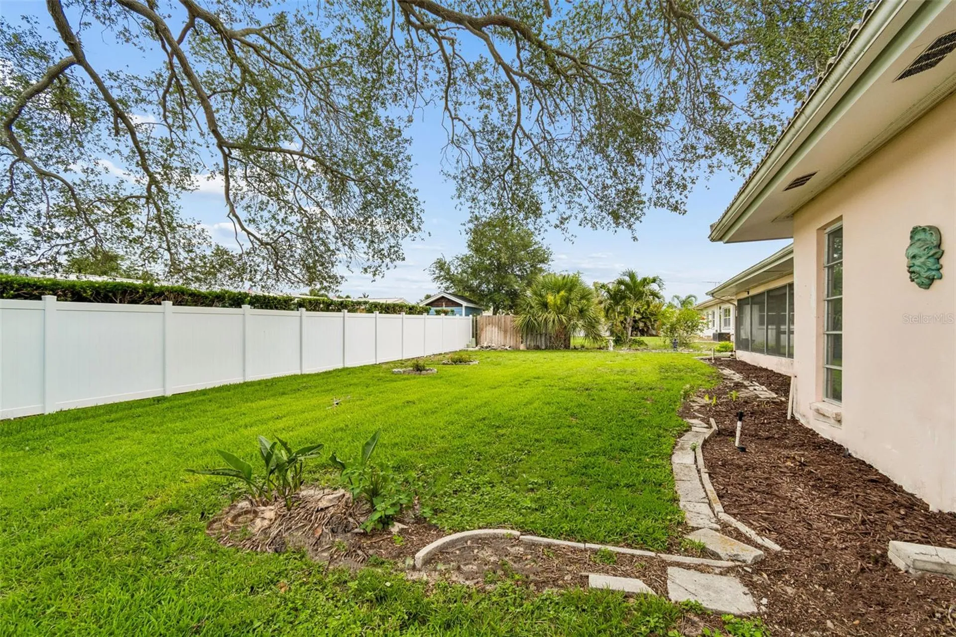 14363 Neptune Road Seminole FL 33776
