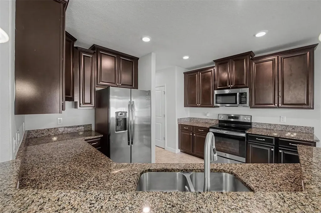 1306 Harbour Blue Street Ruskin FL 33570