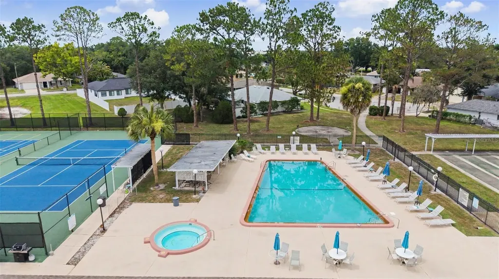 1306 Harbour Blue Street Ruskin FL 33570