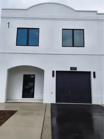4373 Cambio Gardens Court Tampa FL 33610